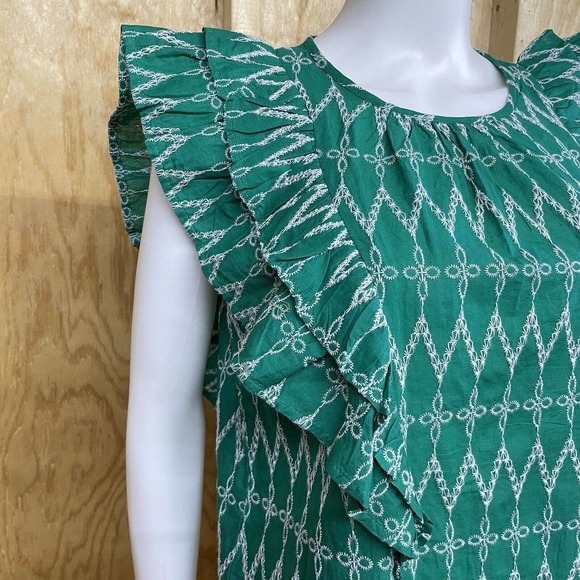 Universal Thread Green Ruffle Blouse - Picture 2 of 7